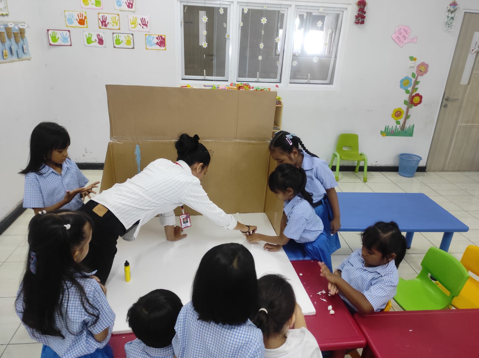 Students working on craft project together